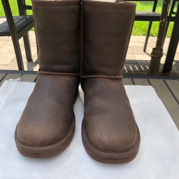 ugg classic short leather waterproof